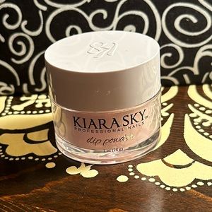 🔥 2/$8, 3/$10, 4/$12 🔥 Kiara Sky dip powder - D514 The Simple life